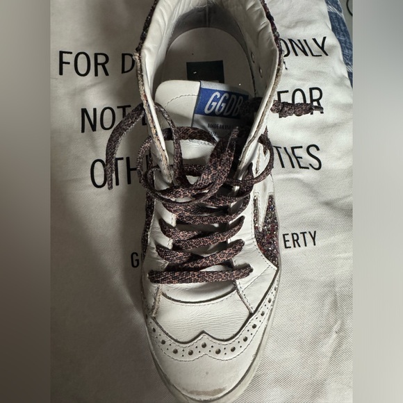 Hola vendo esto zapatos solo los use 2 veces perfectos las cajas no las tengo la - Picture 8 of 9